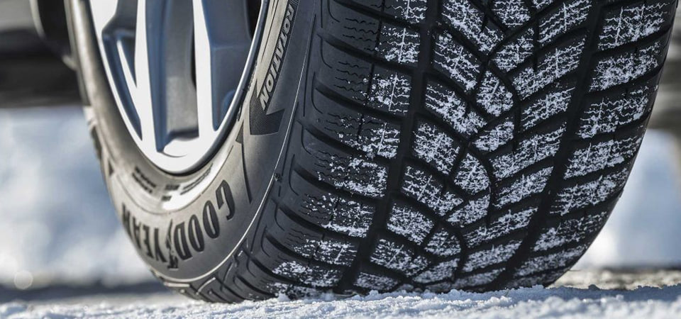 Kann man im Winter im Ausland mit Ganzjahresreifen fahren: Was Autofahrer 2025 wissen müssen Ganzjahresreifen im Winter 2025: Was gilt im Ausland