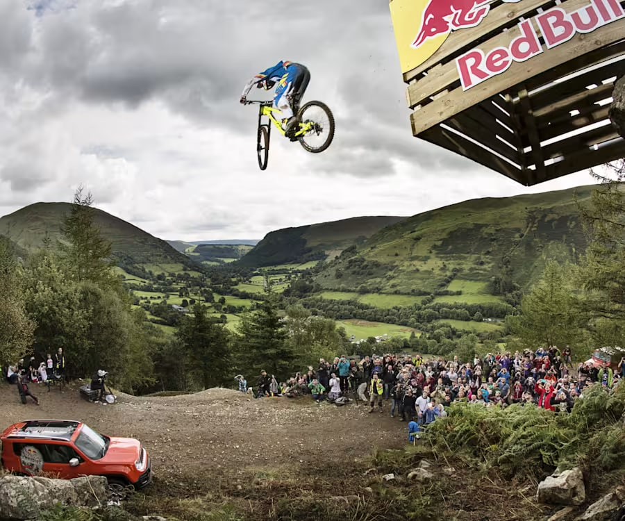 Wie Red Bull die Welt des Sports eroberte