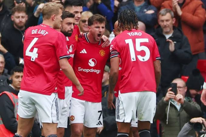 Liverpool – Manchester United: Prognose & Übertragung