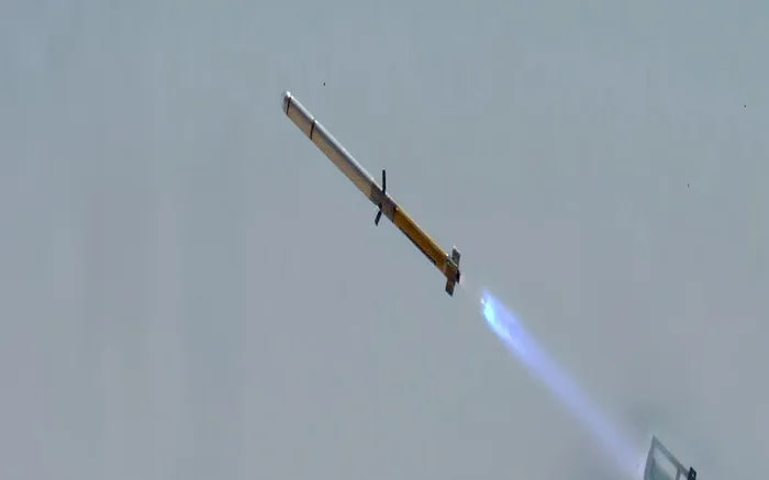 Technische Daten und Flugreichweite der LAHAT ALPHA: Neue lasergesteuerte Panzerabwehrrakete — VIDEO