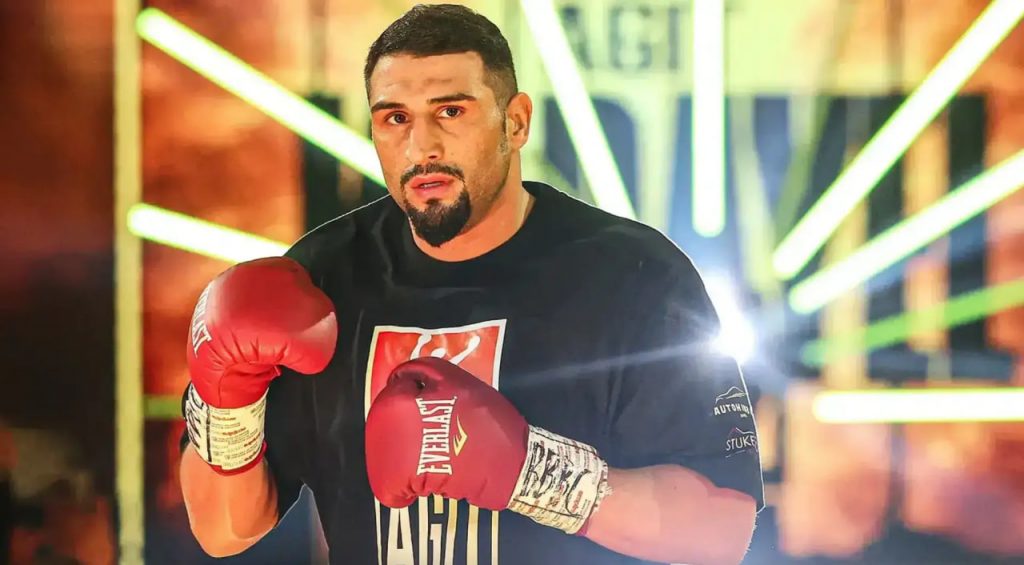 Tony Yoka kämpft gegen Agit Kabayel im Januar 2026