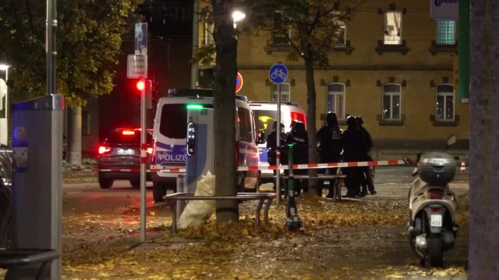 Messerangriff in Stuttgart: Täter weiter auf der Flucht