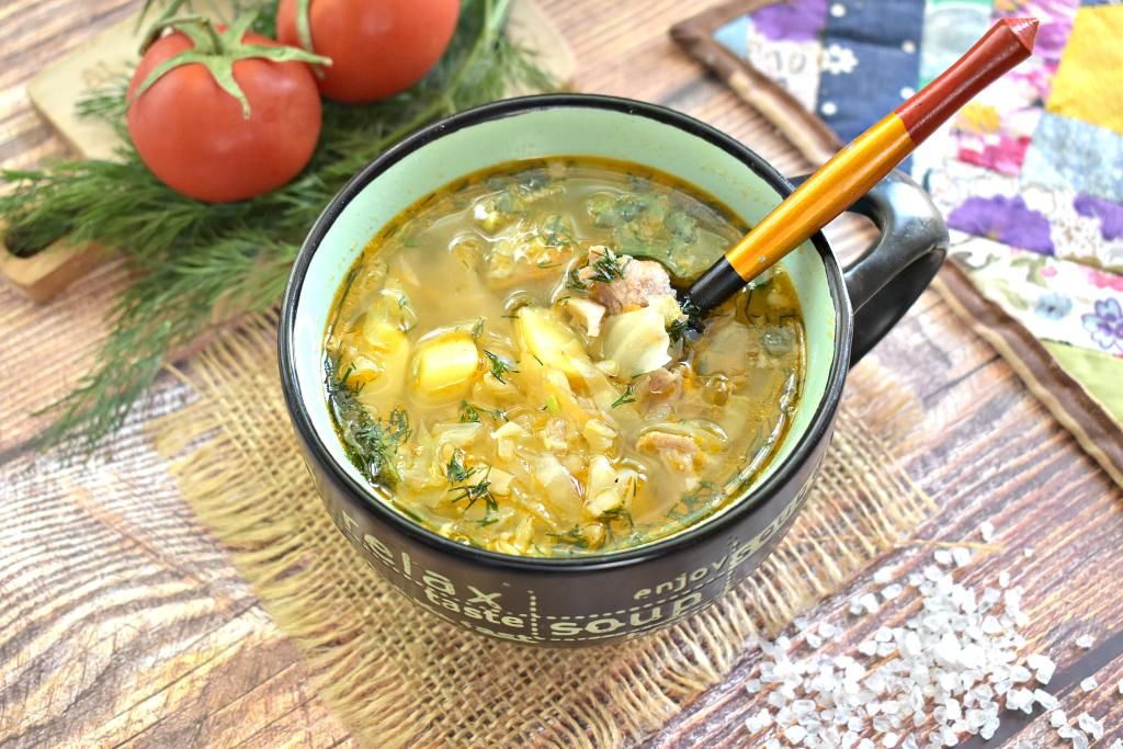 Hühnersuppe zum Abnehmen: einfaches leichtes Rezept