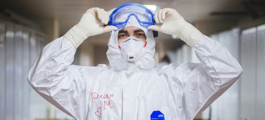 Droht in Deutschland eine neue COVID-19-Welle? So unterscheiden Sie Corona von einer Erkältung COVID-19 in Deutschland: Wie unterscheide ich Virus?