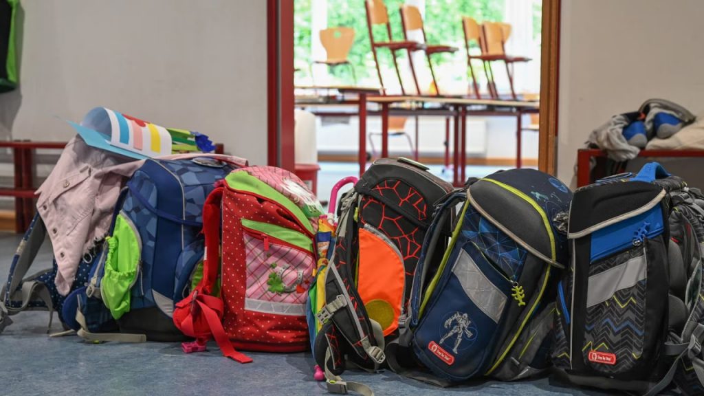 Alarm an Schulen in Kirchheim und Gaggenau: Was bisher bekannt ist Fehlalarme an Schulen in Kirchheim und Gaggenau