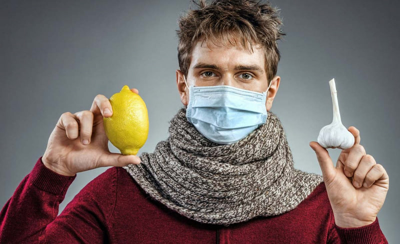 Wenn das Internet zum „Arzt“ wird: welche Risiken die Selbstbehandlung birgt Gesundheitsartikel und Selbstbehandlung: Risiken und Chancen