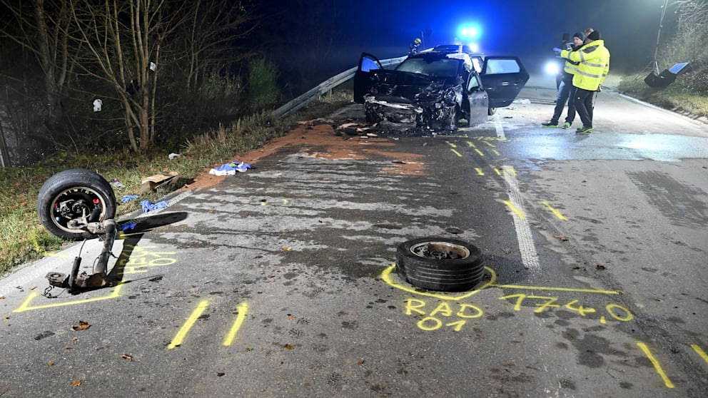 Tödlicher Unfall auf der B28 bei Blaubeuren