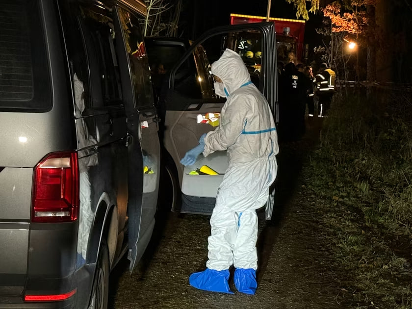 München Polizei: Was derzeit über die im Wald gefundene Frau bekannt ist Polizei München: Neue Details nach Leichenfund im Wald