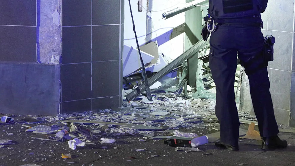 Explosion erschüttert Düsseldorfer Wohnhaus