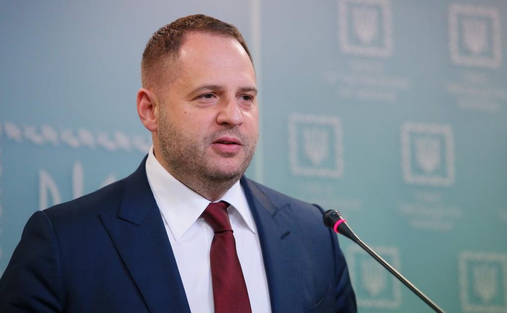 Andrij Jermak ist zurückgetreten: Wer er ist und welche Rolle er im Büro des Präsidenten der Ukraine spielt