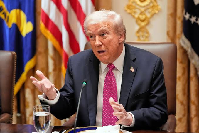 Trump erklärt den Luftraum über Venezuela für „vollständig geschlossen“: Was hinter der Eskalation steckt Trump erklärt Venezuelas Luftraum für geschlossen