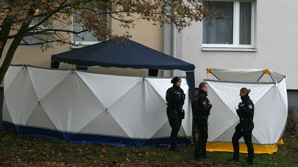 Tragödie in Bremen: Mädchen stirbt nach Sturz aus Fenster
