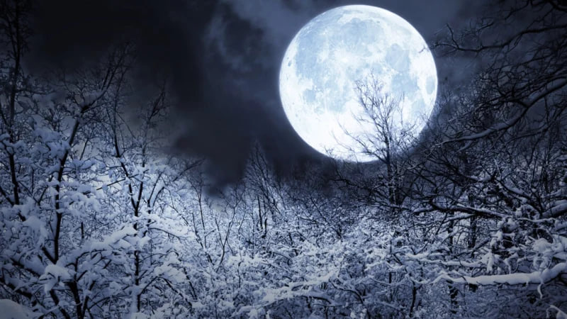 Kalter Mond und Supermond im Dezember 2025: Wann wird das?