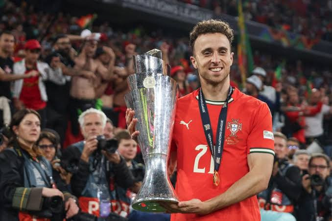 „Liverpool“ ehrte das Andenken an Diogo Jota