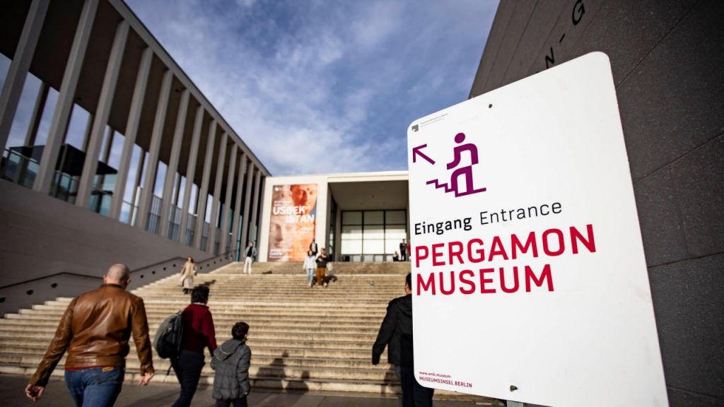 Rückkehr der Meisterwerke: Das Pergamonmuseum in Berlin bereitet sich auf die teilweisen Wiedereröffnung vor Pergamonmuseum in Berlin: Neuigkeiten zur Restaurierung