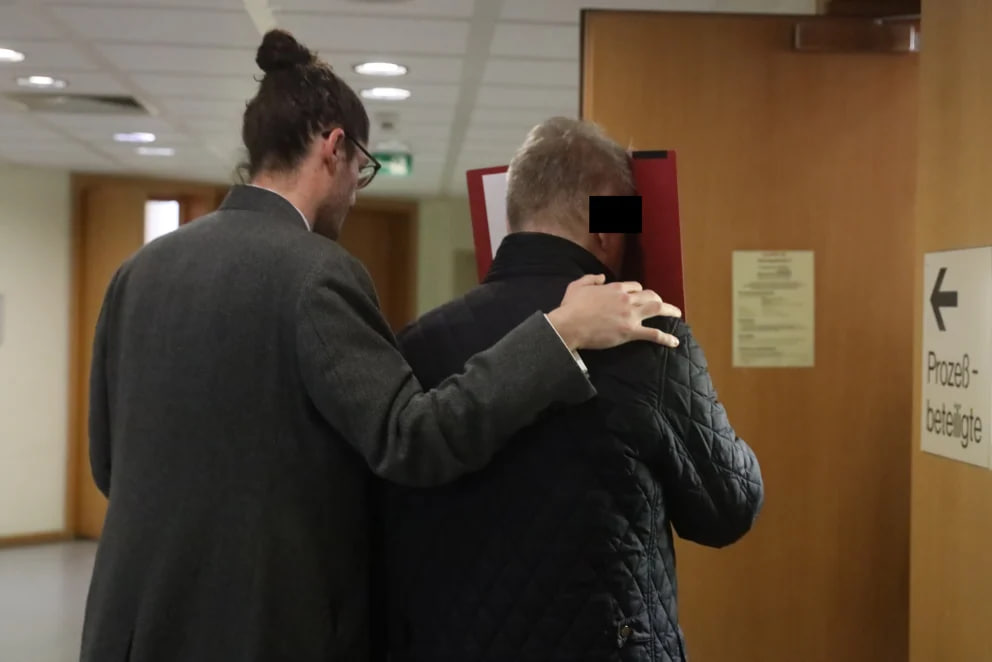 Prozess in Frankfurt: Angeklagter gesteht Missbrauchsdateien