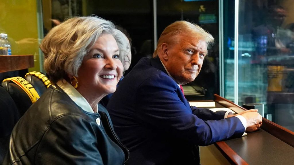 Susie Wiles über Donald Trump: Was sie wirklich über den Präsidenten und seine Verbündeten denkt Susie Wiles über Donald Trump: Schockierende Offenbarungen