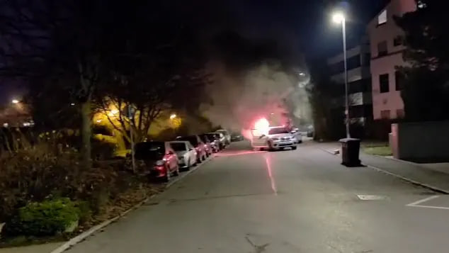 Überfall auf Geldtransporter in Filderstadt: Explosionen erschüttern den Morgen Überfall auf Geldtransporter in Filderstadt