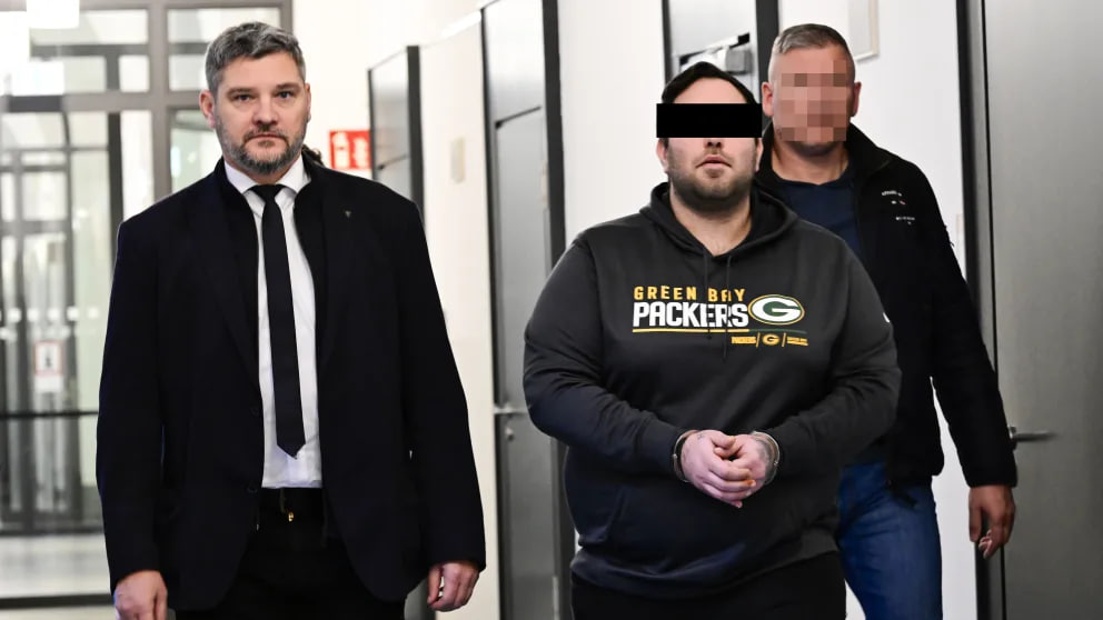 Macheten-Angriff im Taxi: Prozess in Dresden