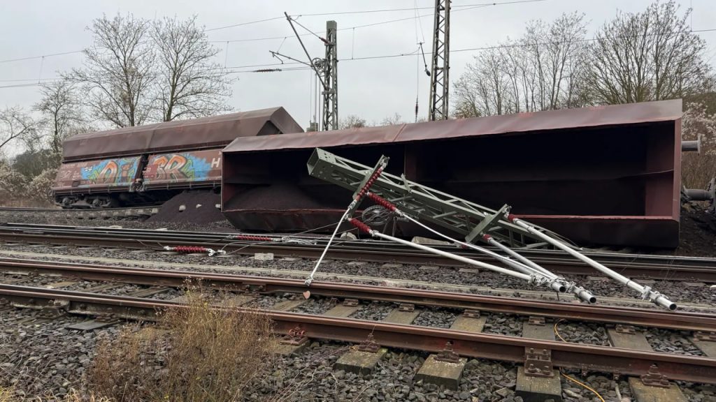 Güterzug entgleist bei Elze – Bahnstrecke gesperrt