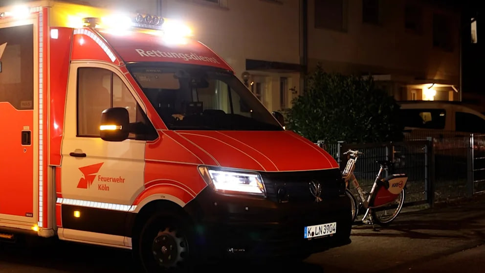 Tragödie vor dem eigenen Haus: 72-Jähriger stirbt in Köln-Holweide Senior stirbt nach Verkehrsunfall vor Wohnhaus in Köln