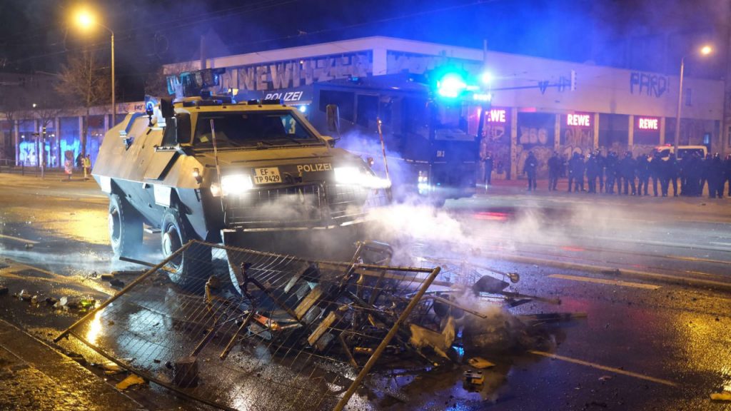 Berlin rüstet sich gegen Silvester-Chaos Berlins Behörden und Läden wappnen sich für Silvester-Chaos