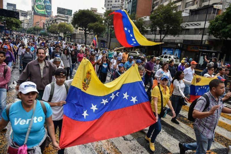 EU nach US-Operation in Caracas: „Keine Eskalation – die Zukunft Venezuelas liegt bei den Bürgern“ EU warnt vor Eskalation nach US-Operation in Venezuela