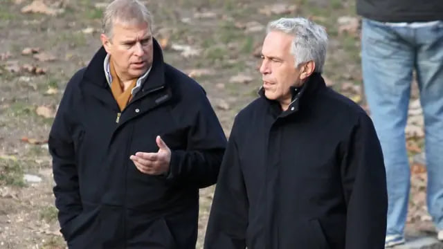Bruder von König Charles III festgenommen: Was jetzt im Fall von Prinz Andrew und Epstein passiert Prinz Andrew verhaftet: Was im Epstein-Fall bekannt ist