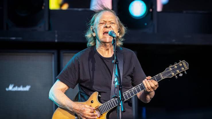 Stevie Young im Krankenhaus: Infos zum AC/DC-Gitarristen